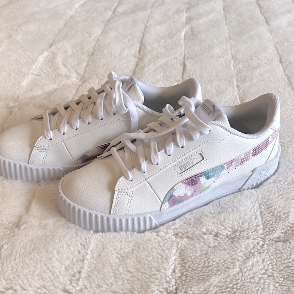 Puma soft foam sneakers